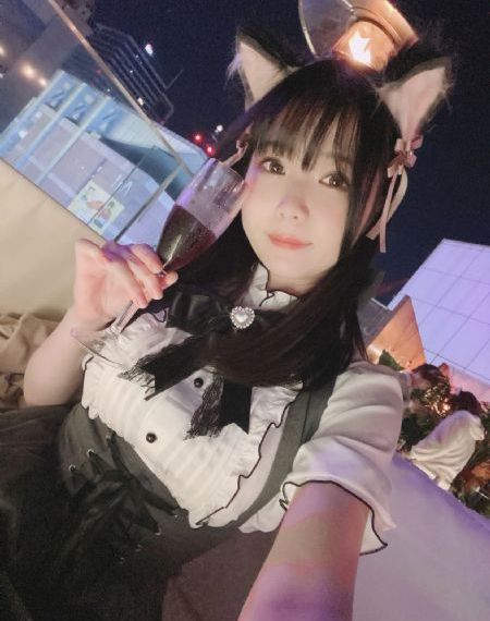 国产女士职业装品牌_高清免费观看最新