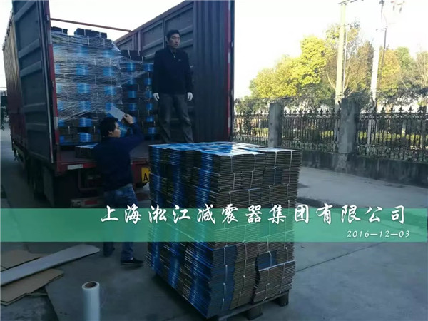 【無錫】冷卻塔中為什么要使用橡膠軟連接